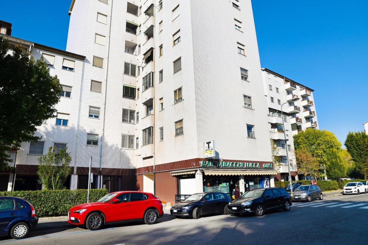Lucca 22 Hotell Milano Eksteriør bilde