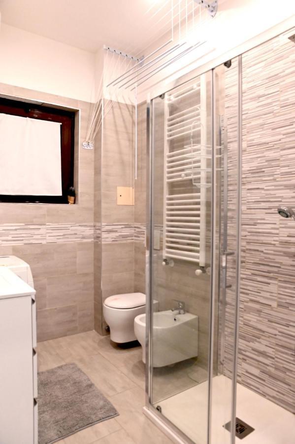 Lucca 22 Hotell Milano Eksteriør bilde