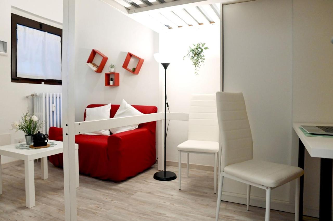 Lucca 22 Hotell Milano Eksteriør bilde